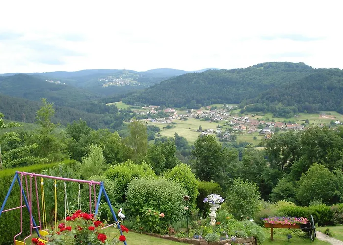 With Views Of The Vosges Mountains Дом отдыха